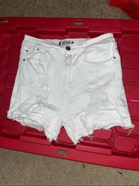 Rue To Go White Distressed High-Rise Denim Shorts (Amo